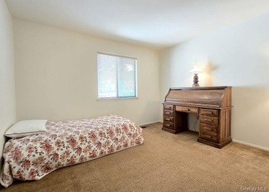 Well-maintained Malibu model corner unit located in the on Bretton Woods Country Club in New York - for sale on GolfHomes.com, golf home, golf lot