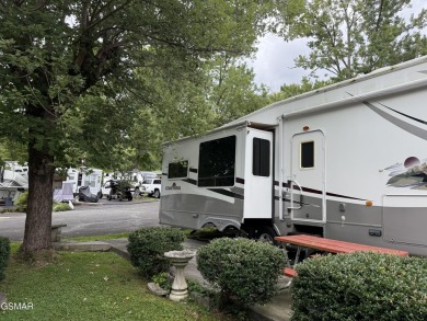 AMAZING...a beautiful corner RV lot with an immaculate 2007 on Bent Creek Golf Course in Tennessee - for sale on GolfHomes.com, golf home, golf lot