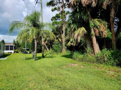 Welcome -In!!!! This meticulously maintained 2 bed /2 bath home on Spanish Lakes Fairways in Florida - for sale on GolfHomes.com, golf home, golf lot