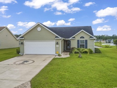Welcome to this beautiful 3 bedroom, 2 bath single-level home on Arrowhead Country Club in South Carolina - for sale on GolfHomes.com, golf home, golf lot