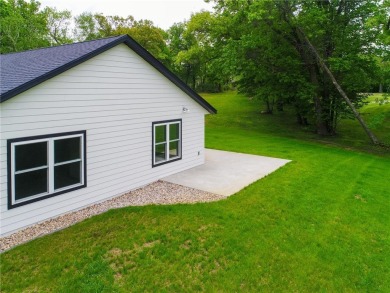 Say goodbye to stairs and simplify your daily routine with the on Lake Miltona Golf Club in Minnesota - for sale on GolfHomes.com, golf home, golf lot