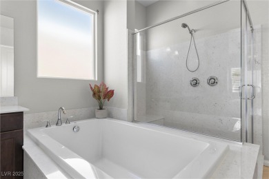 LIVE THE RESORT LIFESTYLE FOR LESS! Seller says sell - priced on Falls Golf Course in Nevada - for sale on GolfHomes.com, golf home, golf lot