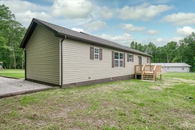 Beautiful New Construction in Lake Tansi! This 2 bed / 2 bath on Lake Tansi Village Country Club in Tennessee - for sale on GolfHomes.com, golf home, golf lot