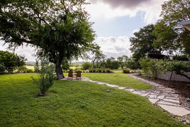 Enjoy amazing beauty, privacy and views in this courtyard garden on The Club At Comanche Trace in Texas - for sale on GolfHomes.com, golf home, golf lot