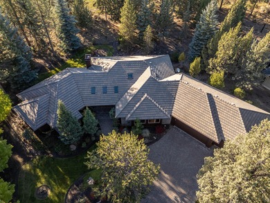 Nestled on a quiet cul-de-sac along the 18th fairway, this on Awbrey Glen Golf Club in Oregon - for sale on GolfHomes.com, golf home, golf lot