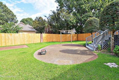 Completely renovated home is a real show stopper! This 4 Bedroom on Wedgewood Golfers Club in Mississippi - for sale on GolfHomes.com, golf home, golf lot