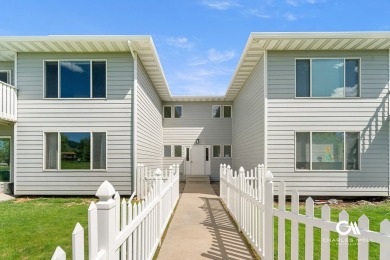 Don't miss this beautiful condo!  Incredible views of the golf on Bill Roberts Municipal Golf Course in Montana - for sale on GolfHomes.com, golf home, golf lot