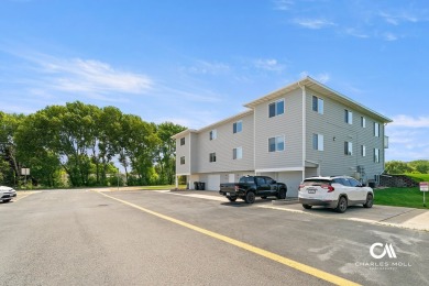Don't miss this beautiful condo!  Incredible views of the golf on Bill Roberts Municipal Golf Course in Montana - for sale on GolfHomes.com, golf home, golf lot