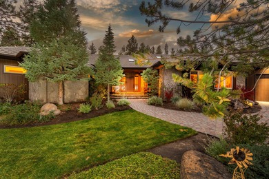 Nestled on a quiet cul-de-sac along the 18th fairway, this on Awbrey Glen Golf Club in Oregon - for sale on GolfHomes.com, golf home, golf lot