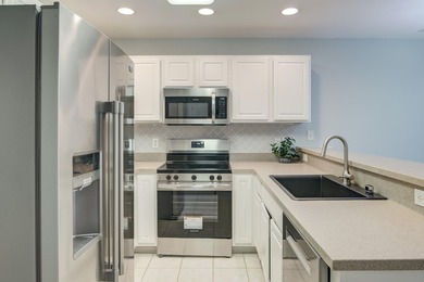 Welcome to Indigo Hall at Hope Plantation and this lovely, well on Kiawah Island Resort - Oak Point in South Carolina - for sale on GolfHomes.com, golf home, golf lot