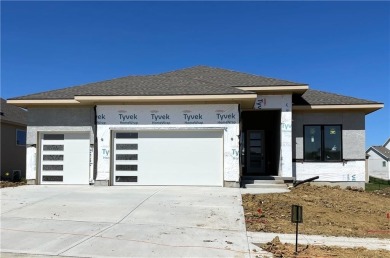 SOLD BEFORE PROCESSED.  Another Award Winning Inspired Homes on Heritage Park Golf Course in Kansas - for sale on GolfHomes.com, golf home, golf lot