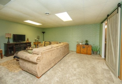 Enjoy golf course living with this charming 2-bedroom condo on Waverly Municipal Golf Course in Iowa - for sale on GolfHomes.com, golf home, golf lot