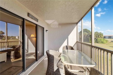 Welcome to this beautifully maintained 2-bedroom, 2-bath condo on Kingsway Country Club in Florida - for sale on GolfHomes.com, golf home, golf lot