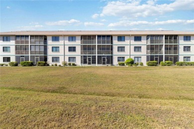 Welcome to this beautifully maintained 2-bedroom, 2-bath condo on Kingsway Country Club in Florida - for sale on GolfHomes.com, golf home, golf lot