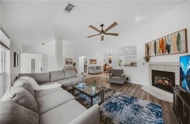 This 3 bedroom house has been fully repainted and new flooring on Bella Vista - Metfield Golf Complex and Country Club in Arkansas - for sale on GolfHomes.com, golf home, golf lot