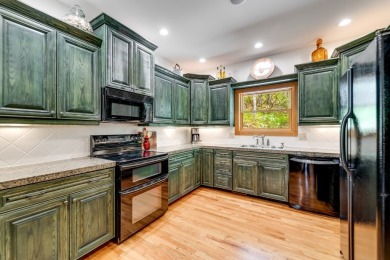Tucked away in the heart of Sapphire Valley and just minutes on Sapphire National Golf Club in North Carolina - for sale on GolfHomes.com, golf home, golf lot