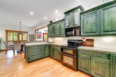 Tucked away in the heart of Sapphire Valley and just minutes on Sapphire National Golf Club in North Carolina - for sale on GolfHomes.com, golf home, golf lot