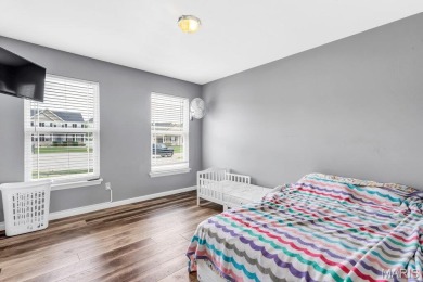 Step into this beautifully maintained 3 bed, 3 bath vaulted on Bear Creek Golf Club in Missouri - for sale on GolfHomes.com, golf home, golf lot