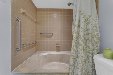 Welcome to this gorgeous lake view condo. This is the Buckingham on Marina Lakes Golf Course in Florida - for sale on GolfHomes.com, golf home, golf lot