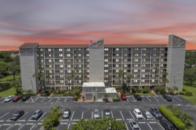 Welcome to this gorgeous lake view condo. This is the Buckingham on Marina Lakes Golf Course in Florida - for sale on GolfHomes.com, golf home, golf lot