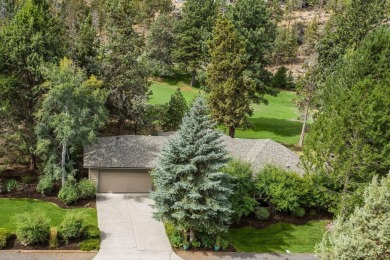 Stunningly updated home in the coveted, gated River's Edge Golf on Rivers Edge Golf Resort in Oregon - for sale on GolfHomes.com, golf home, golf lot