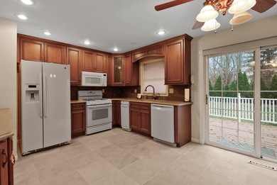 WELL LOVED AND MAINTAINED by the same owners for many years!!! on Lakes of the Four Seasons Country Club in Indiana - for sale on GolfHomes.com, golf home, golf lot