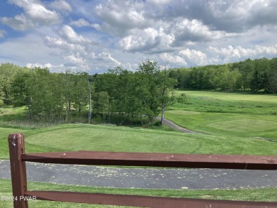 This beautiful single family home is located in a private gated on The Hideout Golf in Pennsylvania - for sale on GolfHomes.com, golf home, golf lot