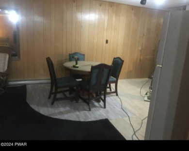 This beautiful single family home is located in a private gated on The Hideout Golf in Pennsylvania - for sale on GolfHomes.com, golf home, golf lot