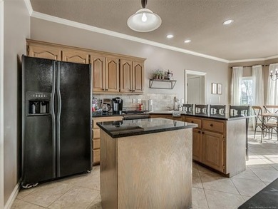 Beautiful 4 bedroom, 3.5 bath, 2.5 story home located on the 9th on Bailey Ranch Golf Club in Oklahoma - for sale on GolfHomes.com, golf home, golf lot