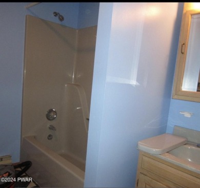 This beautiful single family home is located in a private gated on The Hideout Golf in Pennsylvania - for sale on GolfHomes.com, golf home, golf lot