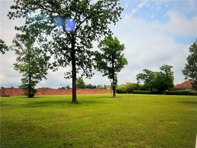 44 acre, Cleared & Flat Lot with ALL utilities at the street! on Holiday Island Golf Course in Arkansas - for sale on GolfHomes.com, golf home, golf lot