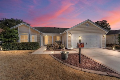 ~NO BOND~ ~2022 HOT WATER HEATER~ ~2014 ROOF~ ~ 2010 TRANE HVAC~ on El Diablo Executive Golf Course in Florida - for sale on GolfHomes.com, golf home, golf lot