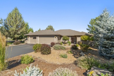 Beautiful SINGLE LEVEL home strategically situated fronting the on Eagle Crest Golf Resort - Resort Course in Oregon - for sale on GolfHomes.com, golf home, golf lot