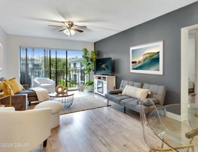 Beautifully remodeled 2 bedroom/2 bathroom condo located at the on Daytona Beach Golf Club in Florida - for sale on GolfHomes.com, golf home, golf lot