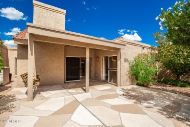 Charming northeast Phoenix patio home* gated community* single on Stonecreek Golf Club in Arizona - for sale on GolfHomes.com, golf home, golf lot