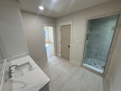 CUSTOM REMODEL!!! FOUR BEDROOMS AND EVERY BEDROOM HAS FULL BATH on CrossWinds Golf Course in Kentucky - for sale on GolfHomes.com, golf home, golf lot