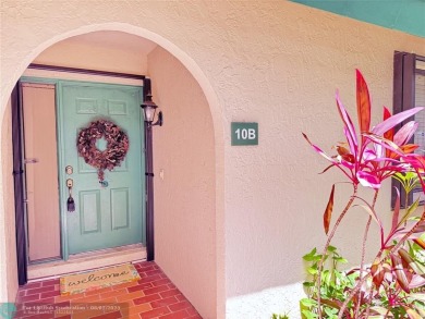 ***Peaceful Waterfront Escape***

Welcome to 10 Lexington Ln E on PGA National Golf Club in Florida - for sale on GolfHomes.com, golf home, golf lot