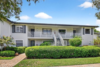 This is IT !! A beautifully maintained condo located in the on Hunters Run Golf and Country Club in Florida - for sale on GolfHomes.com, golf home, golf lot