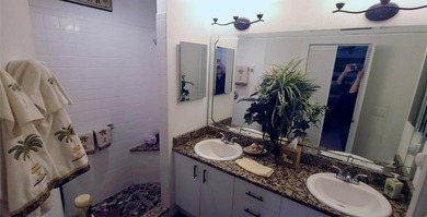 Maintenance free living. This two-bedroom, two-bath villa with a on Timber Greens Country Club in Florida - for sale on GolfHomes.com, golf home, golf lot