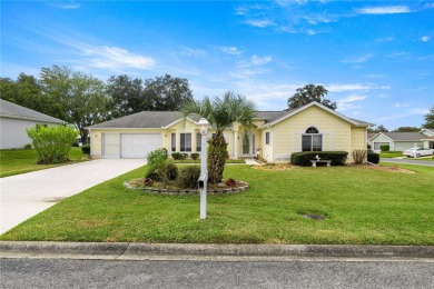 Welcome to this beautifully maintained 2-bedroom, 2-bathroom on Ocala Palms Golf and Country Club in Florida - for sale on GolfHomes.com, golf home, golf lot