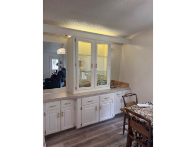 Welcome to Your Dream Home in Largo, Florida! Experience a blend on East Bay Golf Club in Florida - for sale on GolfHomes.com, golf home, golf lot