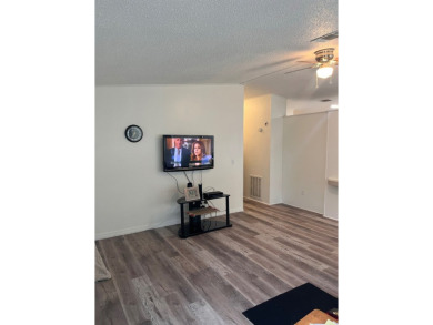 Welcome to Your Dream Home in Largo, Florida! Experience a blend on East Bay Golf Club in Florida - for sale on GolfHomes.com, golf home, golf lot