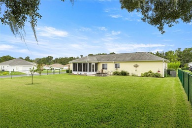 Welcome to this beautifully maintained, Fenced, 2-bedroom on Ocala Palms Golf and Country Club in Florida - for sale on GolfHomes.com, golf home, golf lot