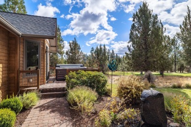 This stunning updated upcraftsman home, located in Aspen Lakes on Aspen Lakes Golf Course in Oregon - for sale on GolfHomes.com, golf home, golf lot