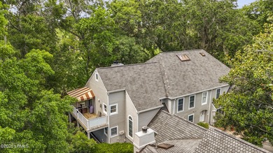 Welcome to 135 Evian at Shipyard - a coastal, 2BD/2BA top-floor on Shipyard Golf Club in South Carolina - for sale on GolfHomes.com, golf home, golf lot