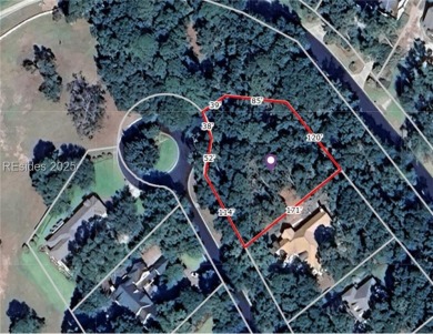 Private homesite on a peaceful cul-de-sac, surrounded by mature on Belfair Golf Club in South Carolina - for sale on GolfHomes.com, golf home, golf lot