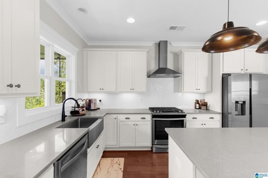 Welcome Home! You are going to love this 4 bed, 3.5 bath home on Ross Bridge Golf Resort in Alabama - for sale on GolfHomes.com, golf home, golf lot