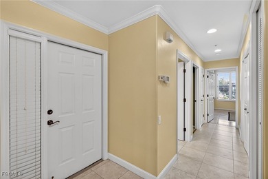 This 3-bedroom, 2-bath, 1,499-square-foot second-floor condo is on Lexington Country Club in Florida - for sale on GolfHomes.com, golf home, golf lot