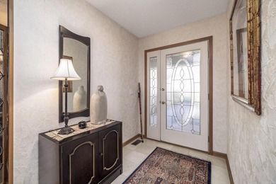 Villa Alegre Townhome wonderfully located on Emanuel Place on DeSoto Golf Course in Arkansas - for sale on GolfHomes.com, golf home, golf lot