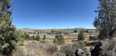 Three lots totaling 2.89 acres offer a rare opportunity to build on Reames Golf and Country Club in Oregon - for sale on GolfHomes.com, golf home, golf lot